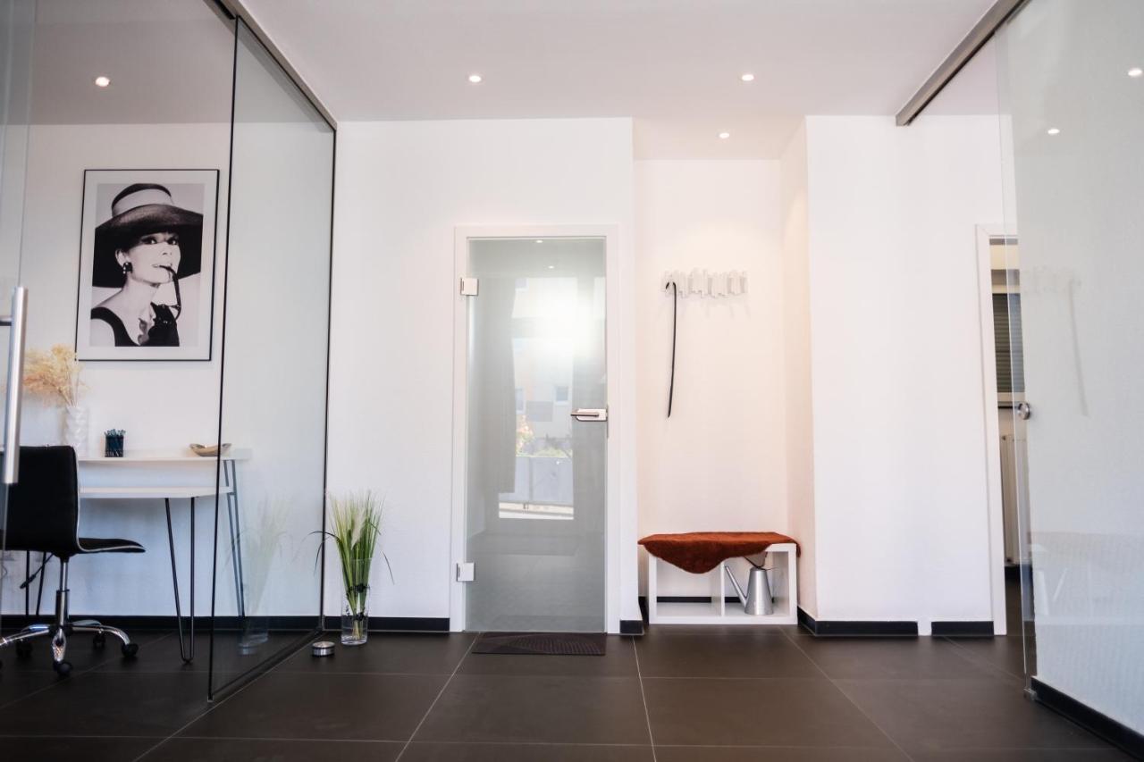 Klassen Apartments! Erleben Sie Biberach In Diesem Stilvollem Bungalow Mit Charme Und Komfort Biberach an der Riß المظهر الخارجي الصورة